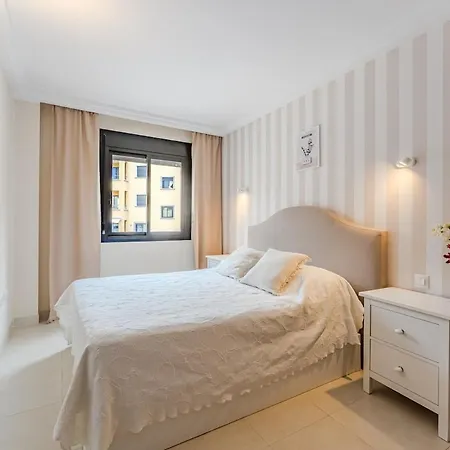 Be Adeje Апартаменти *